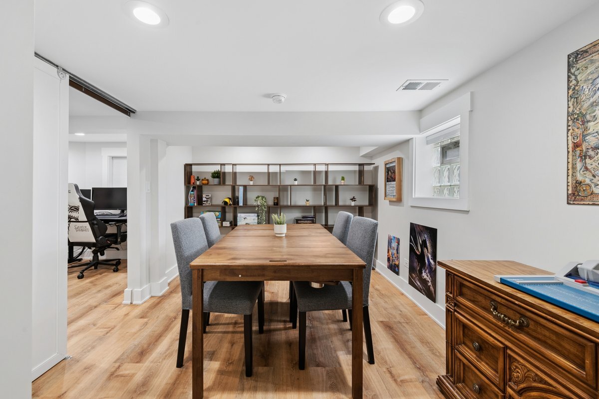 Gallery Image 14