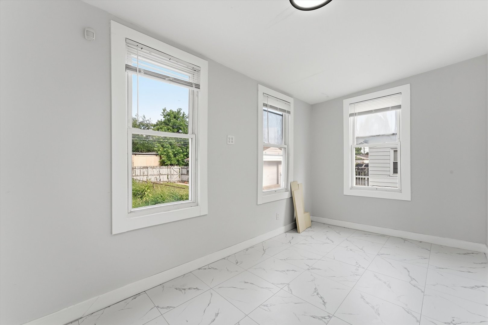 Gallery Image 18