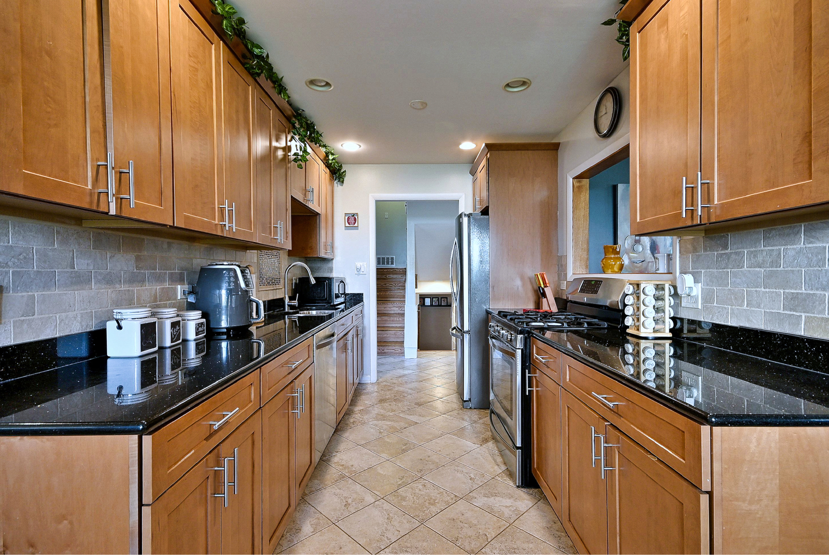 Gallery Image 13