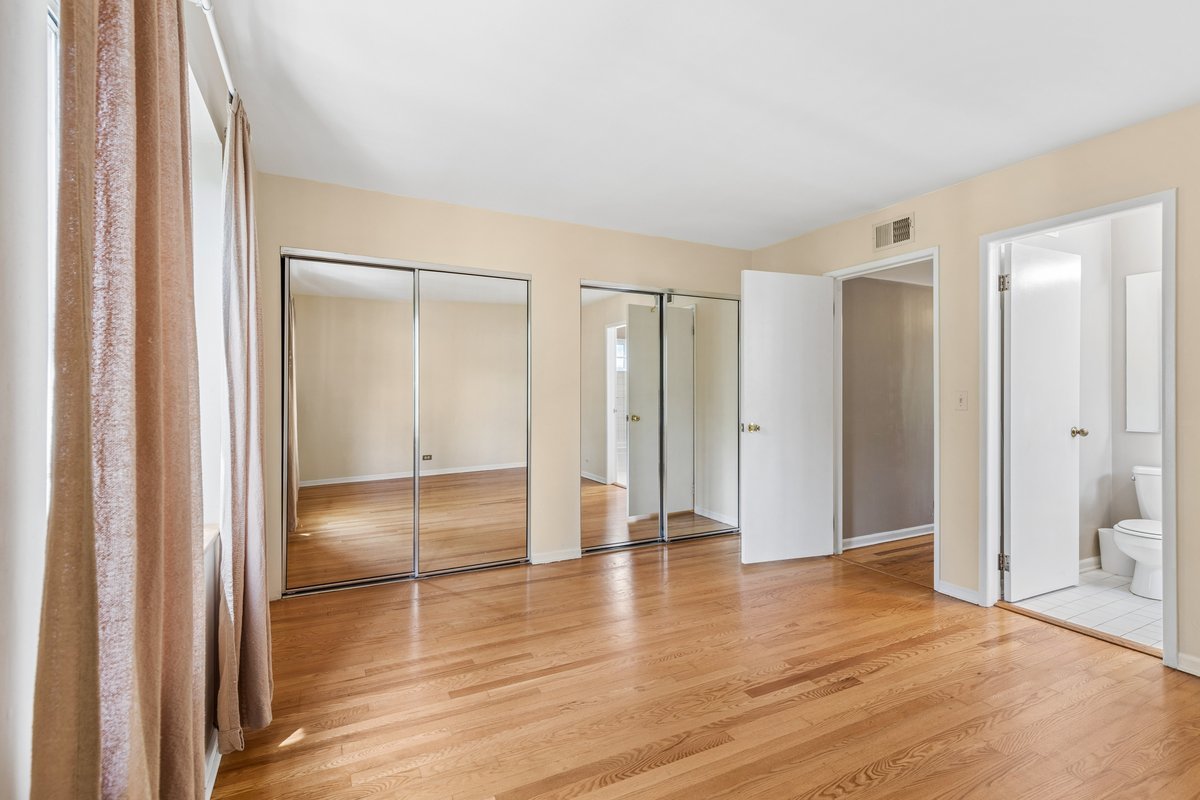 Gallery Image 18