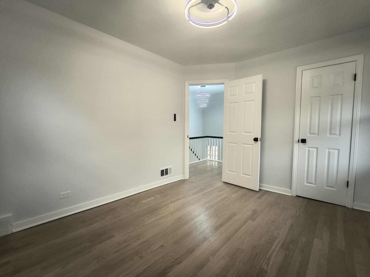 Gallery Image 19