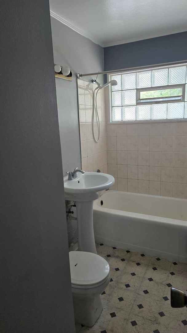 Gallery Image 13