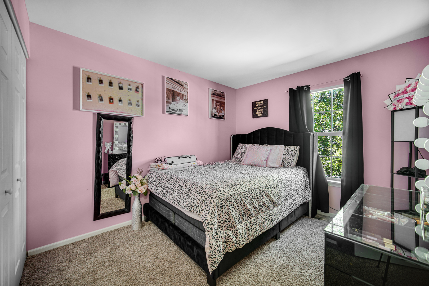 Gallery Image 18