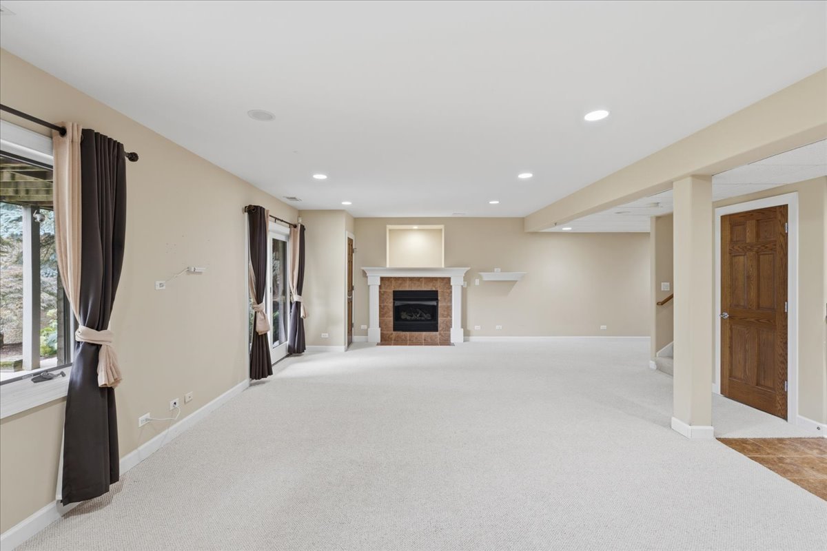 Gallery Image 19