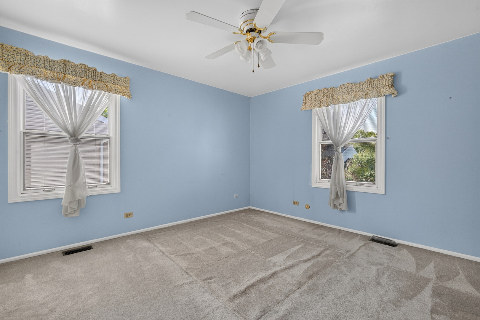 Gallery Image 17