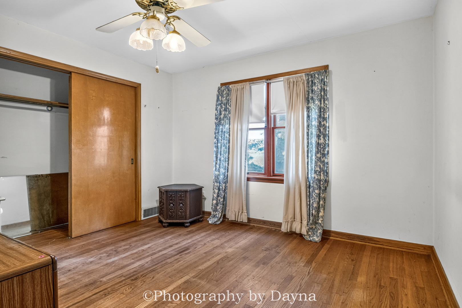 Gallery Image 16