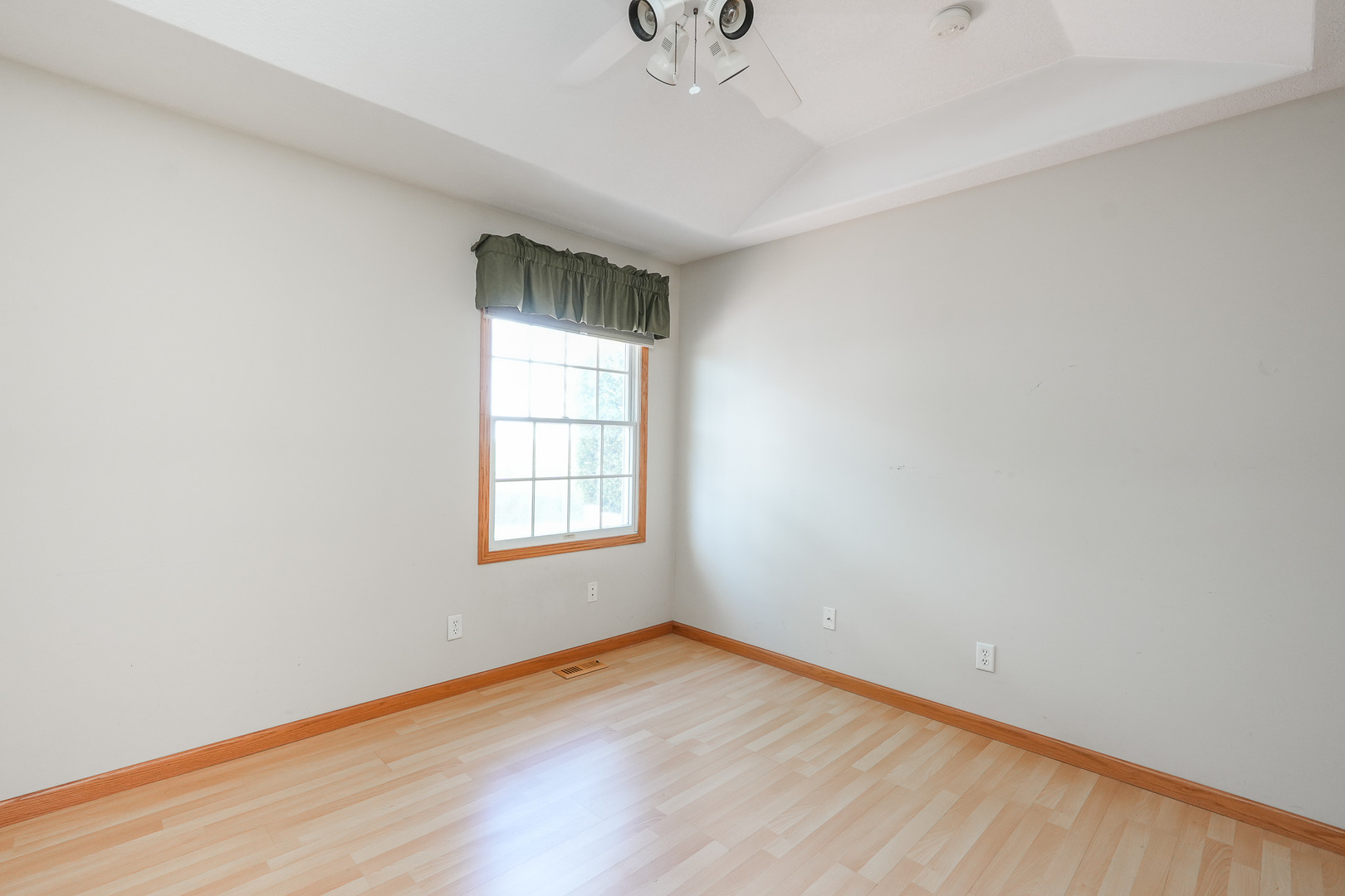 Gallery Image 18