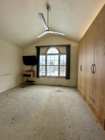 Gallery Image 16
