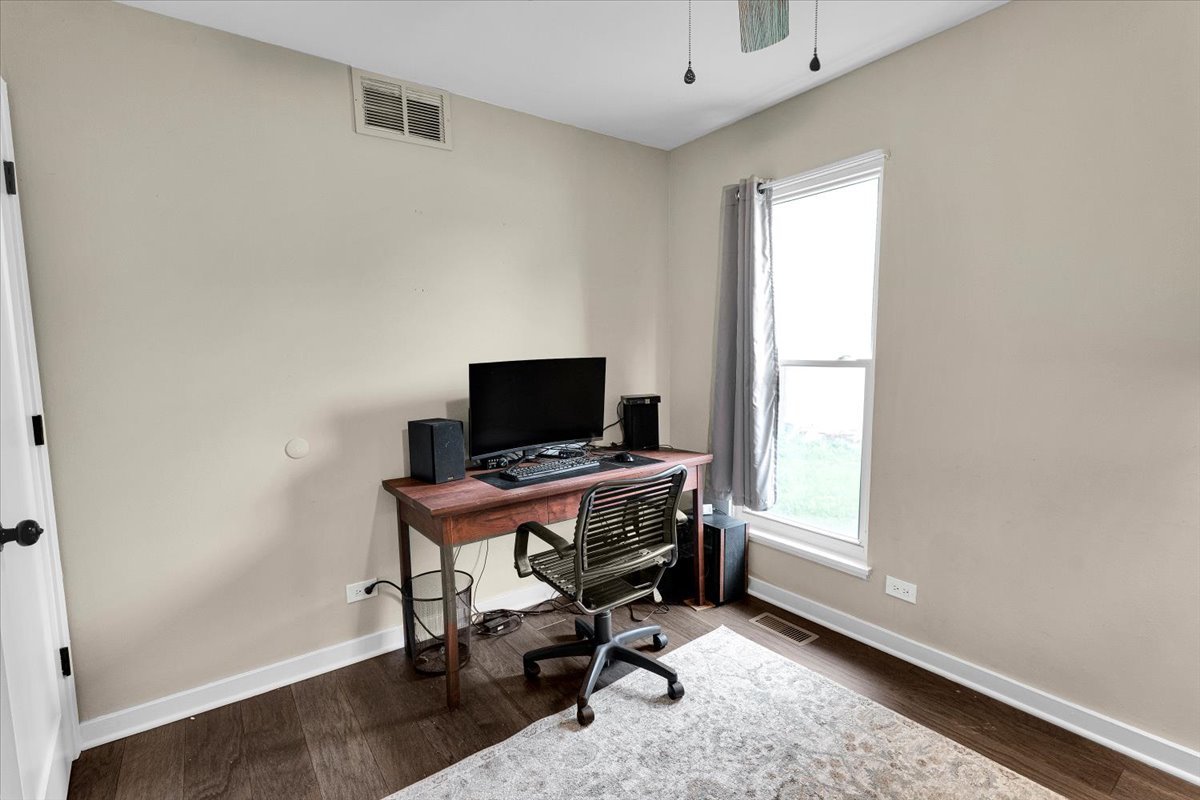 Gallery Image 18