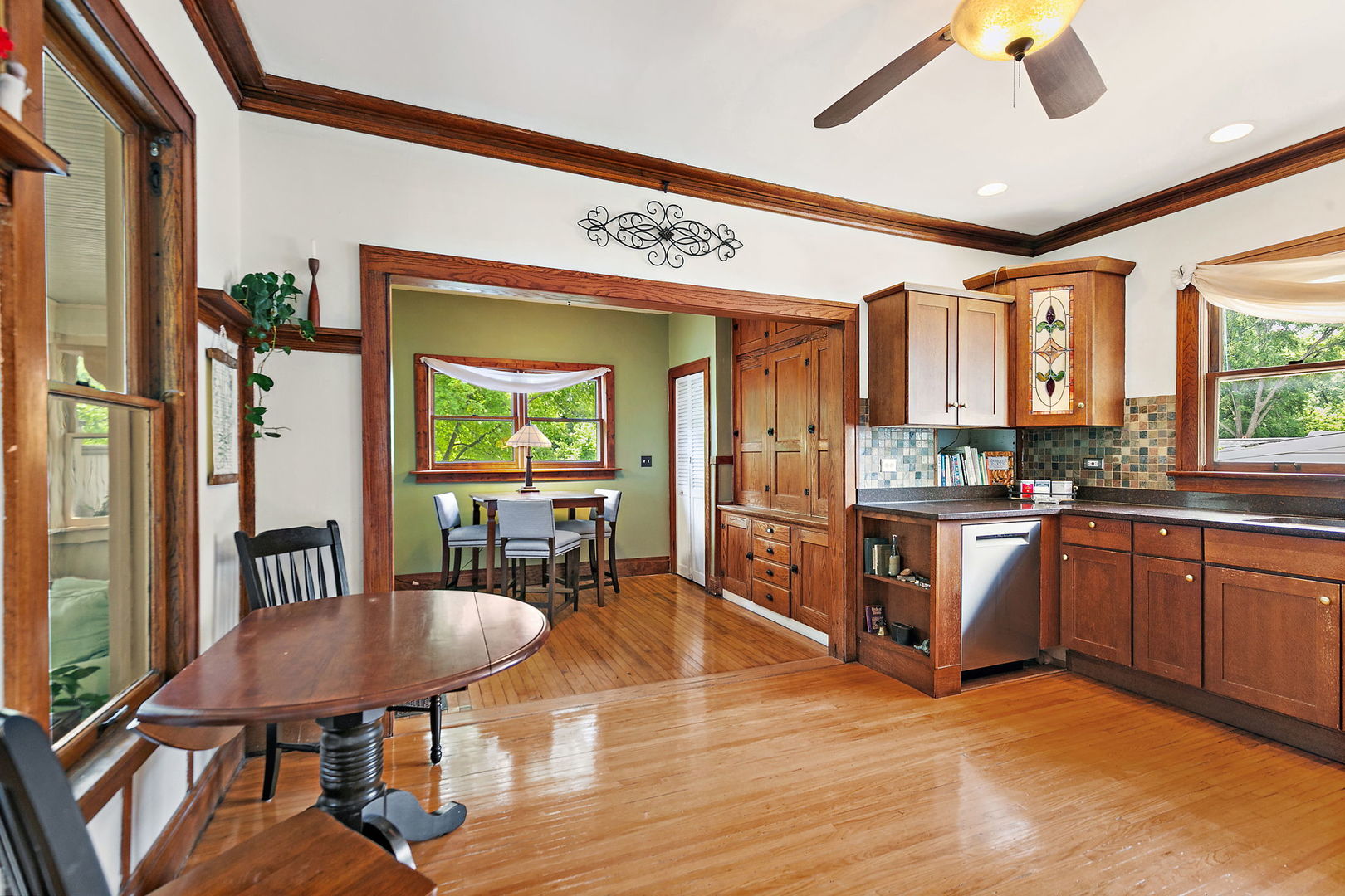 Gallery Image 13