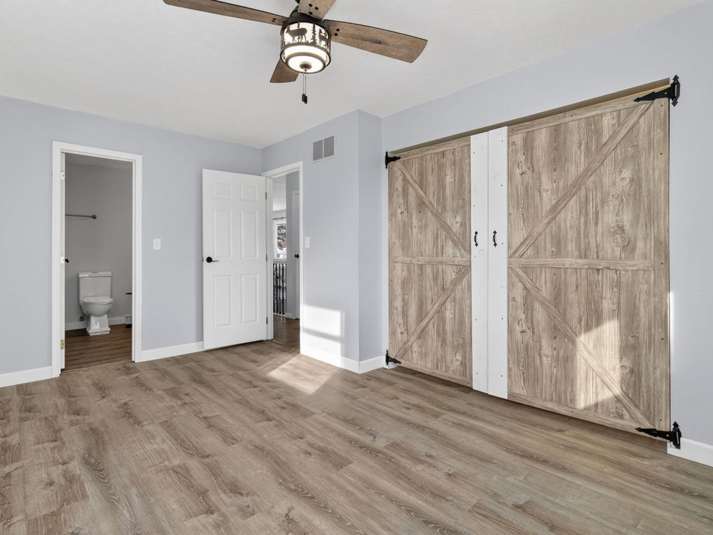 Gallery Image 13