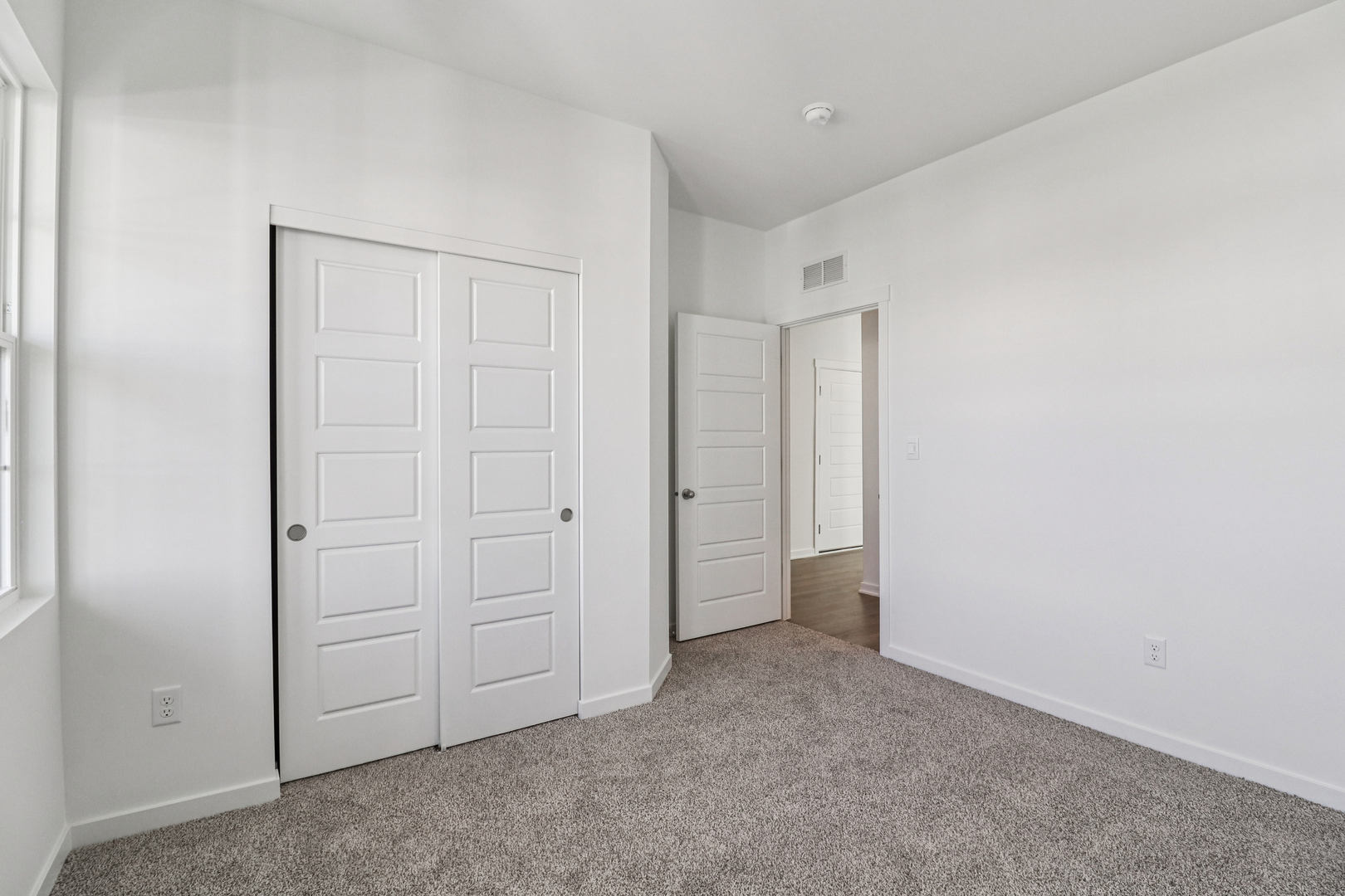 Gallery Image 18