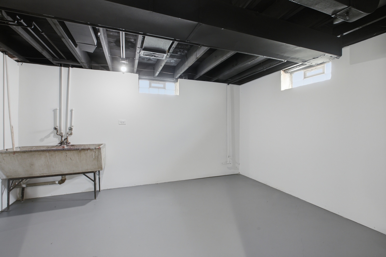 Gallery Image 17