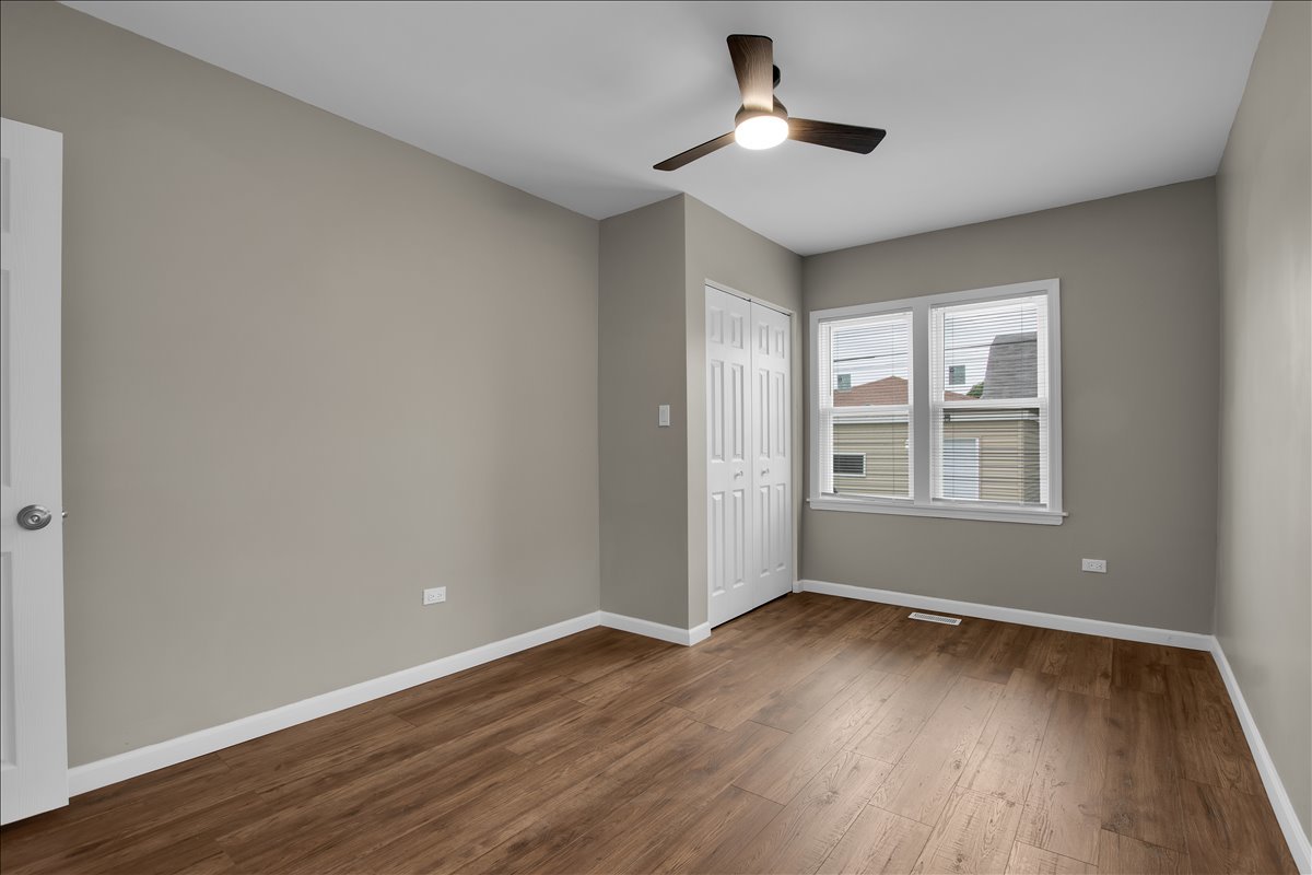 Gallery Image 16