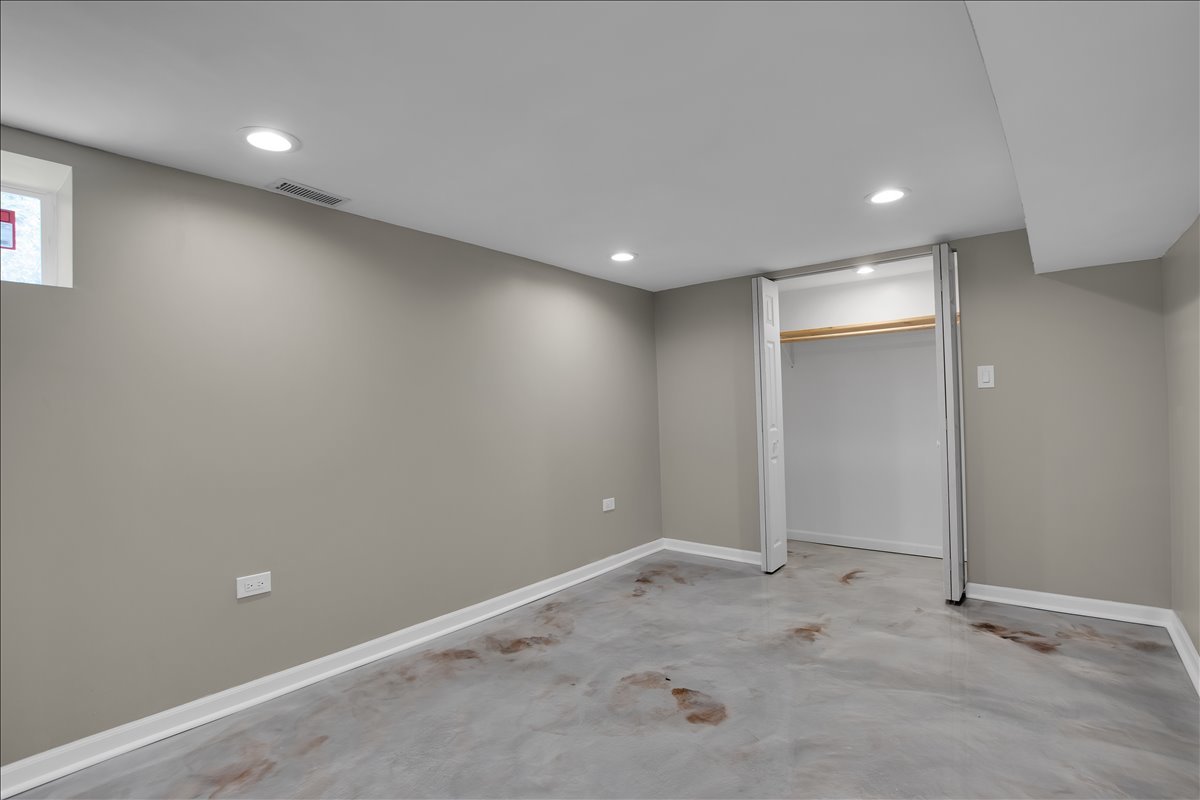 Gallery Image 23