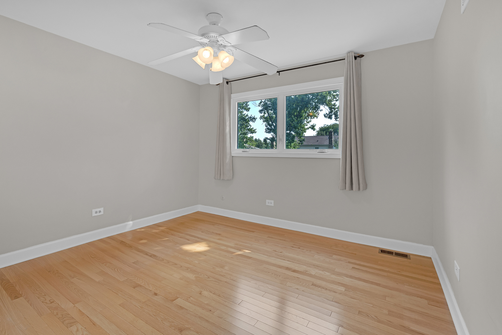 Gallery Image 14
