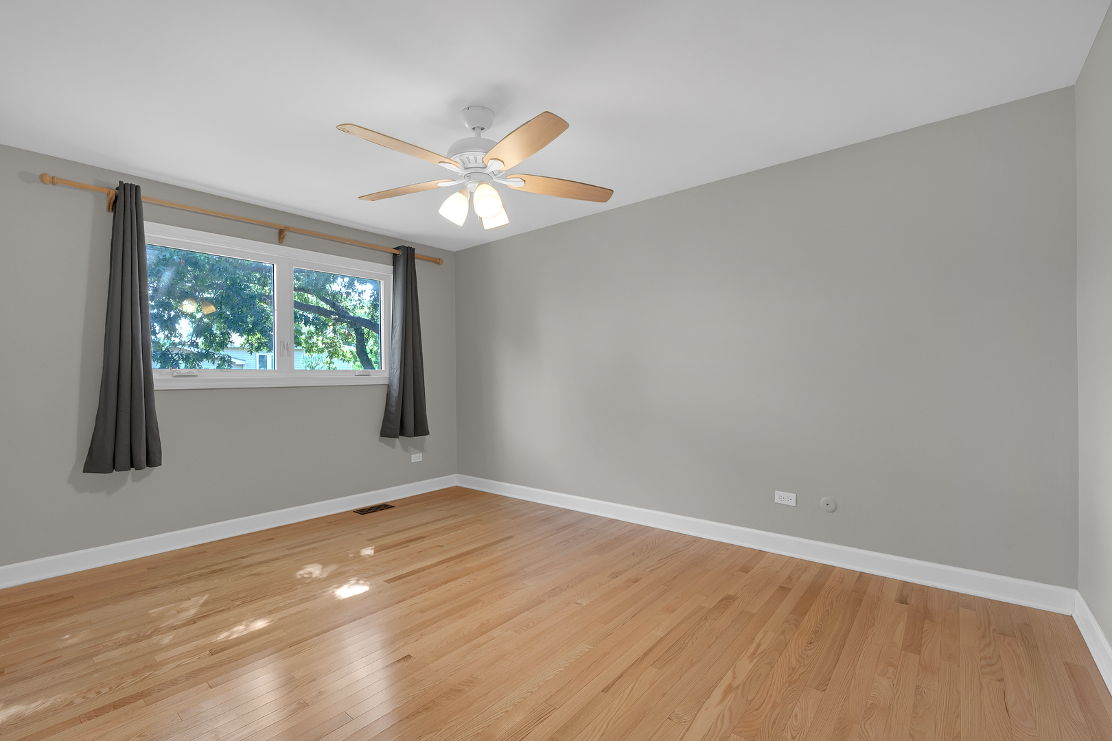 Gallery Image 15