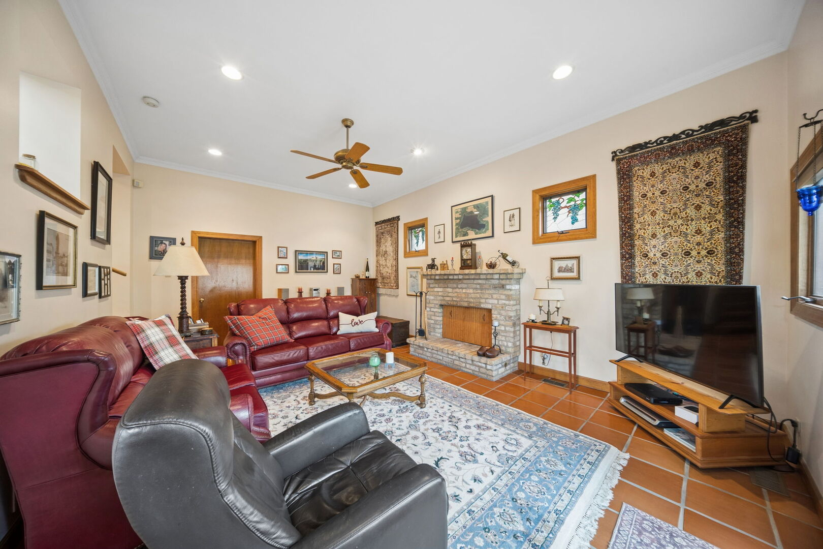 Gallery Image 12