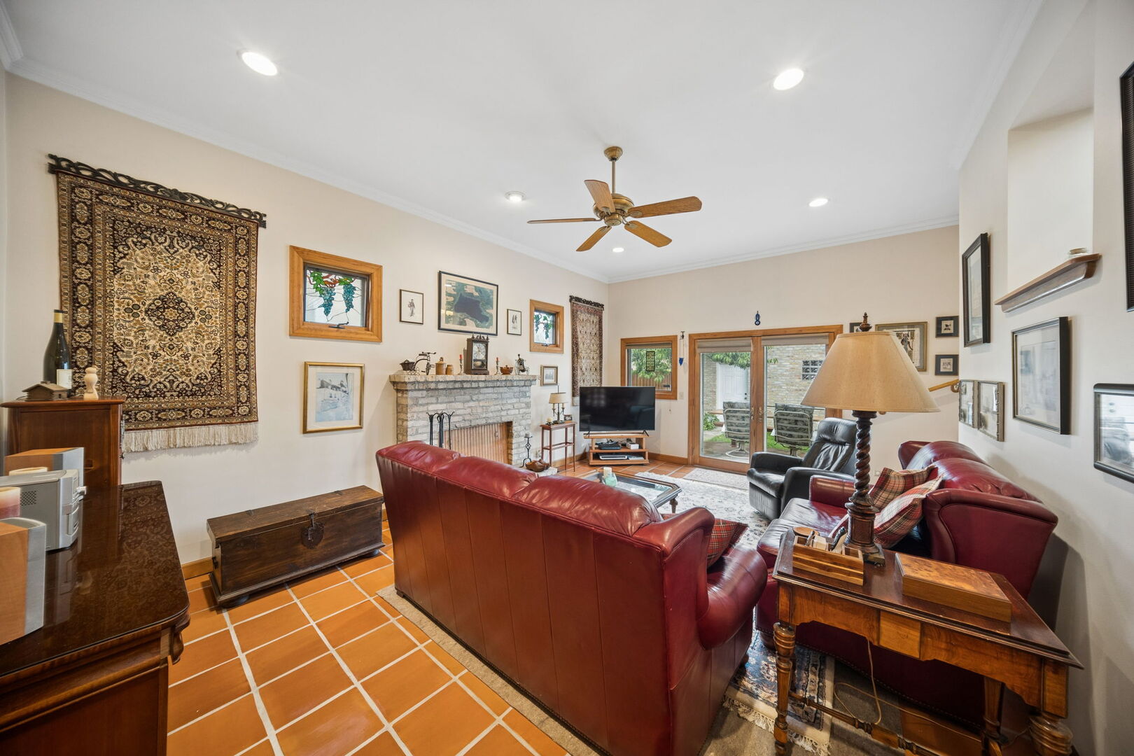 Gallery Image 13