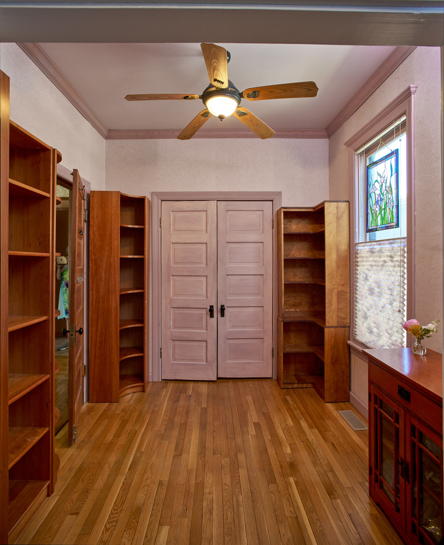 Gallery Image 15
