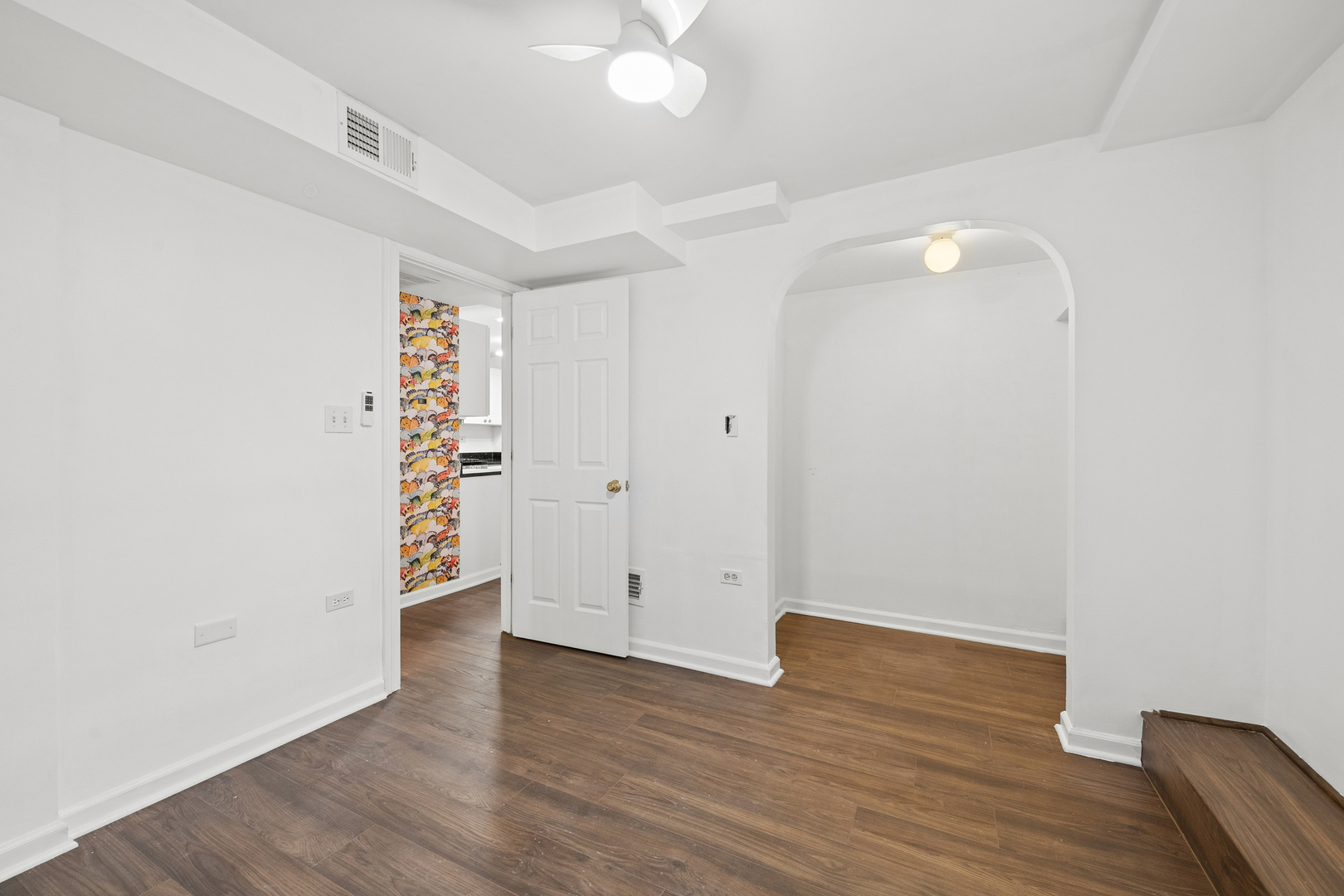 Gallery Image 14