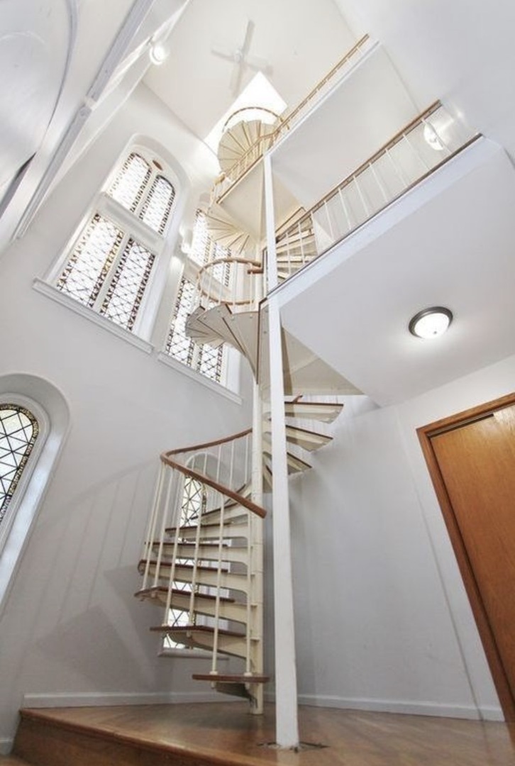 Gallery Image 13