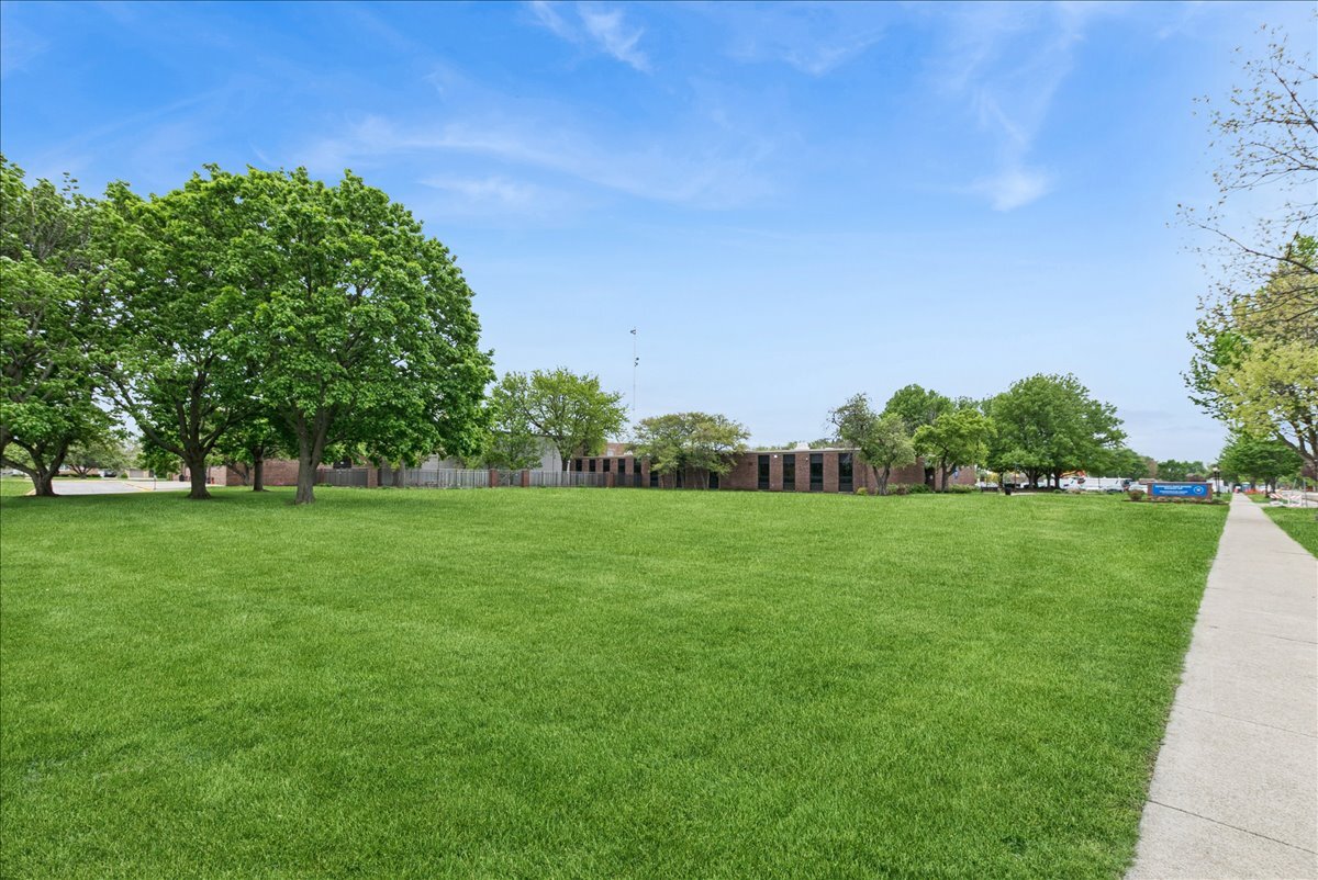Gallery Image 19