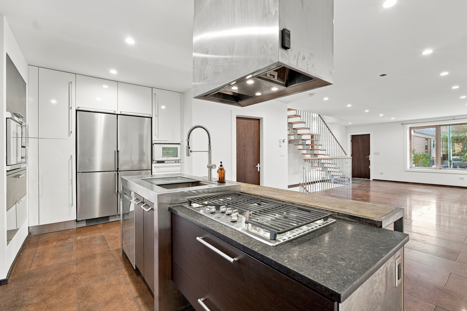 Gallery Image 8