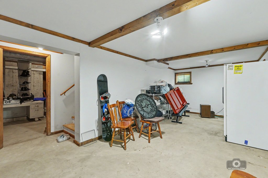 Gallery Image 17