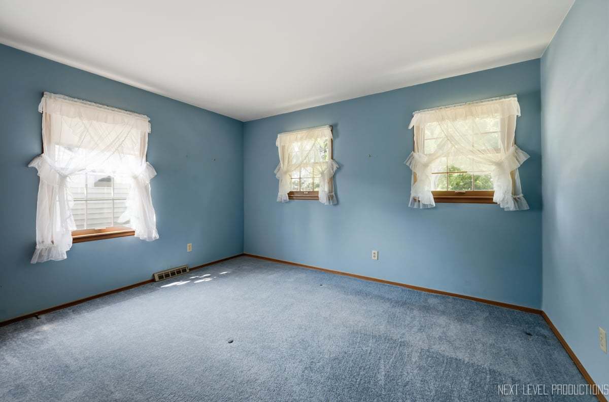 Gallery Image 16