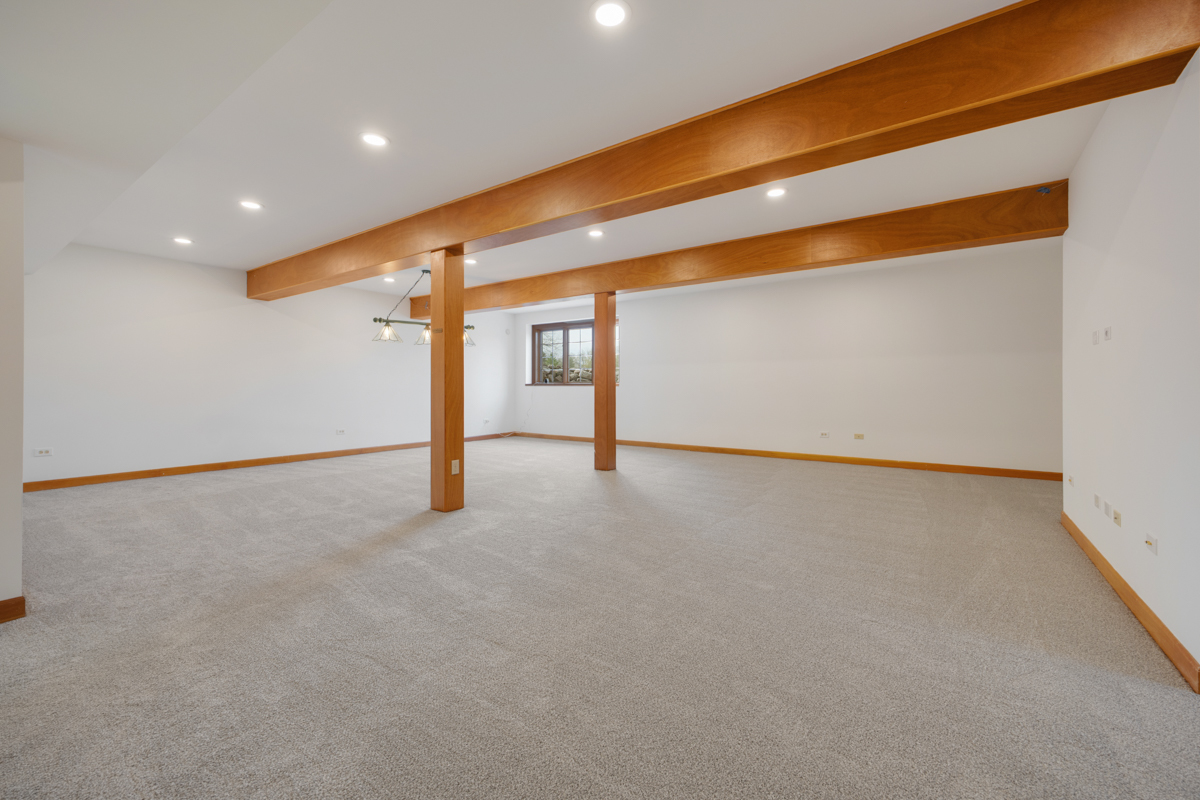 Gallery Image 37
