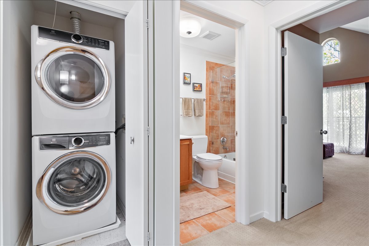 Gallery Image 22