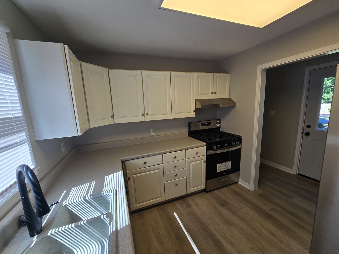 Gallery Image 13
