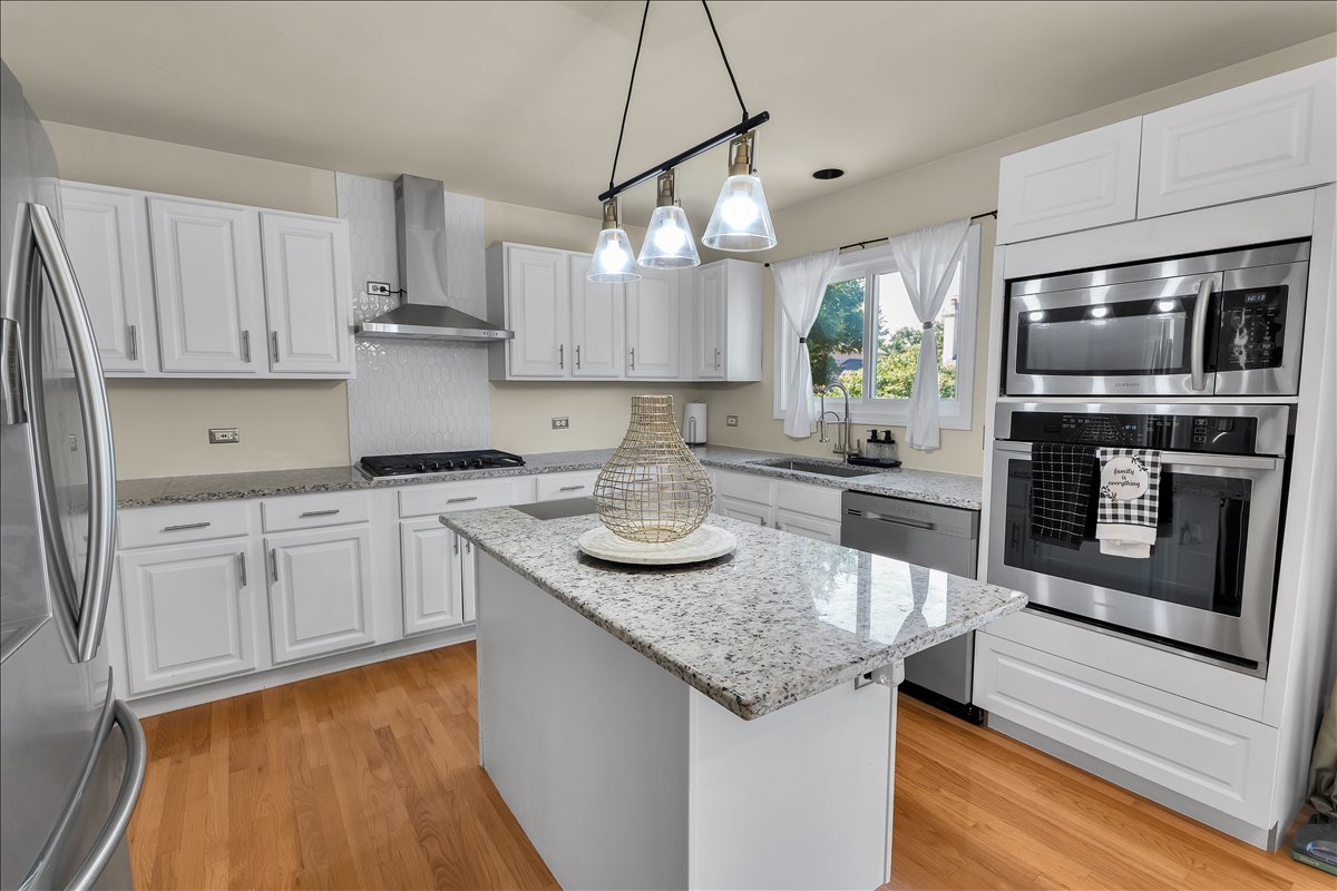 Gallery Image 13