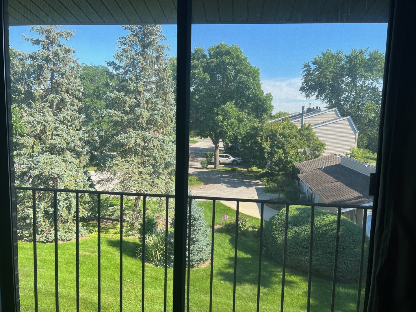 Gallery Image 16