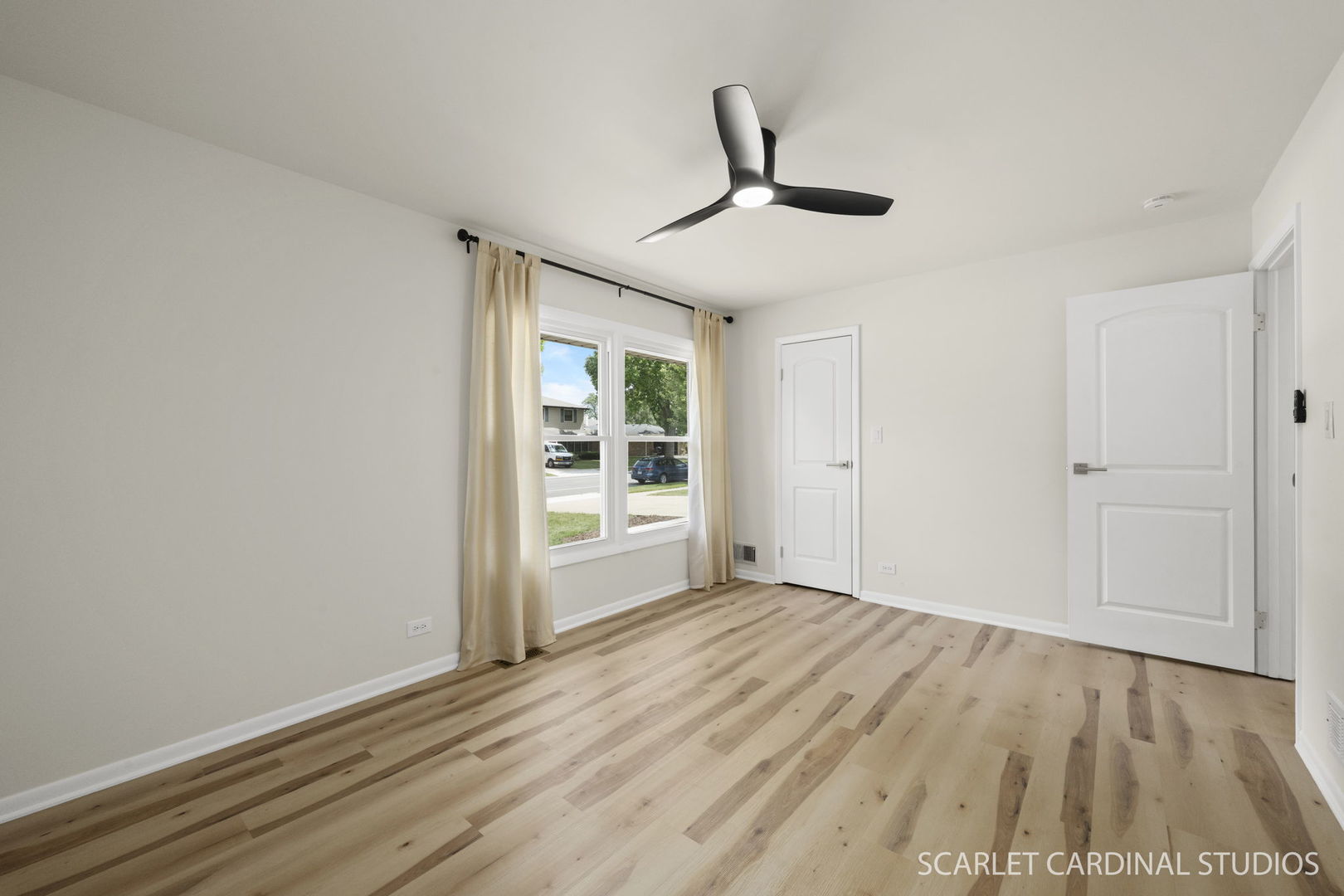 Gallery Image 12