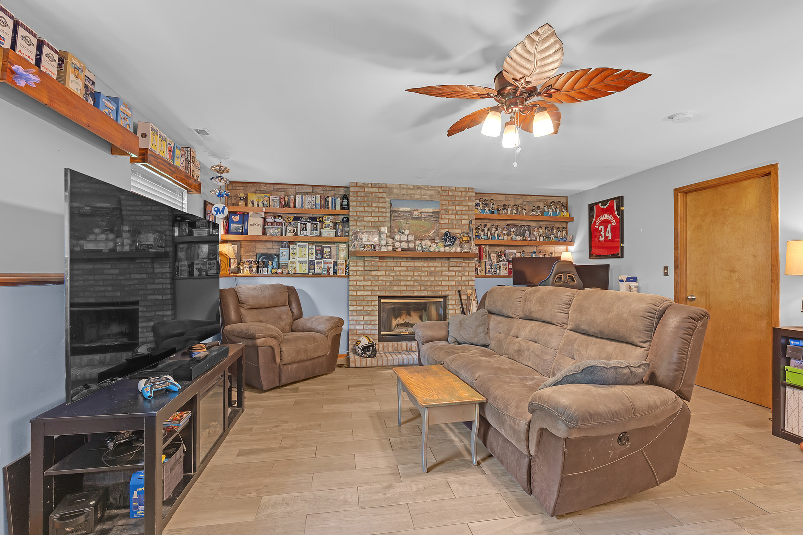 Gallery Image 15