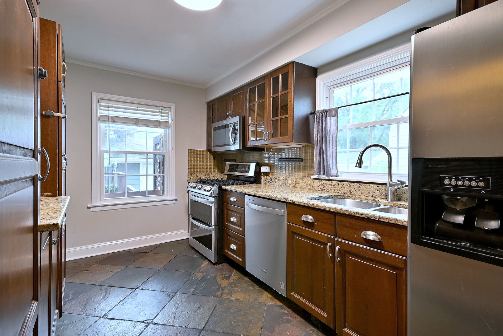 Gallery Image 9