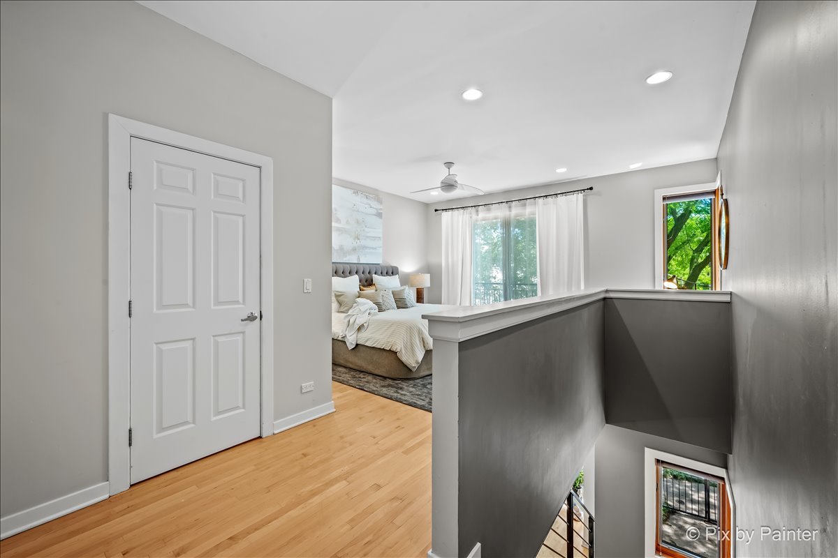 Gallery Image 17