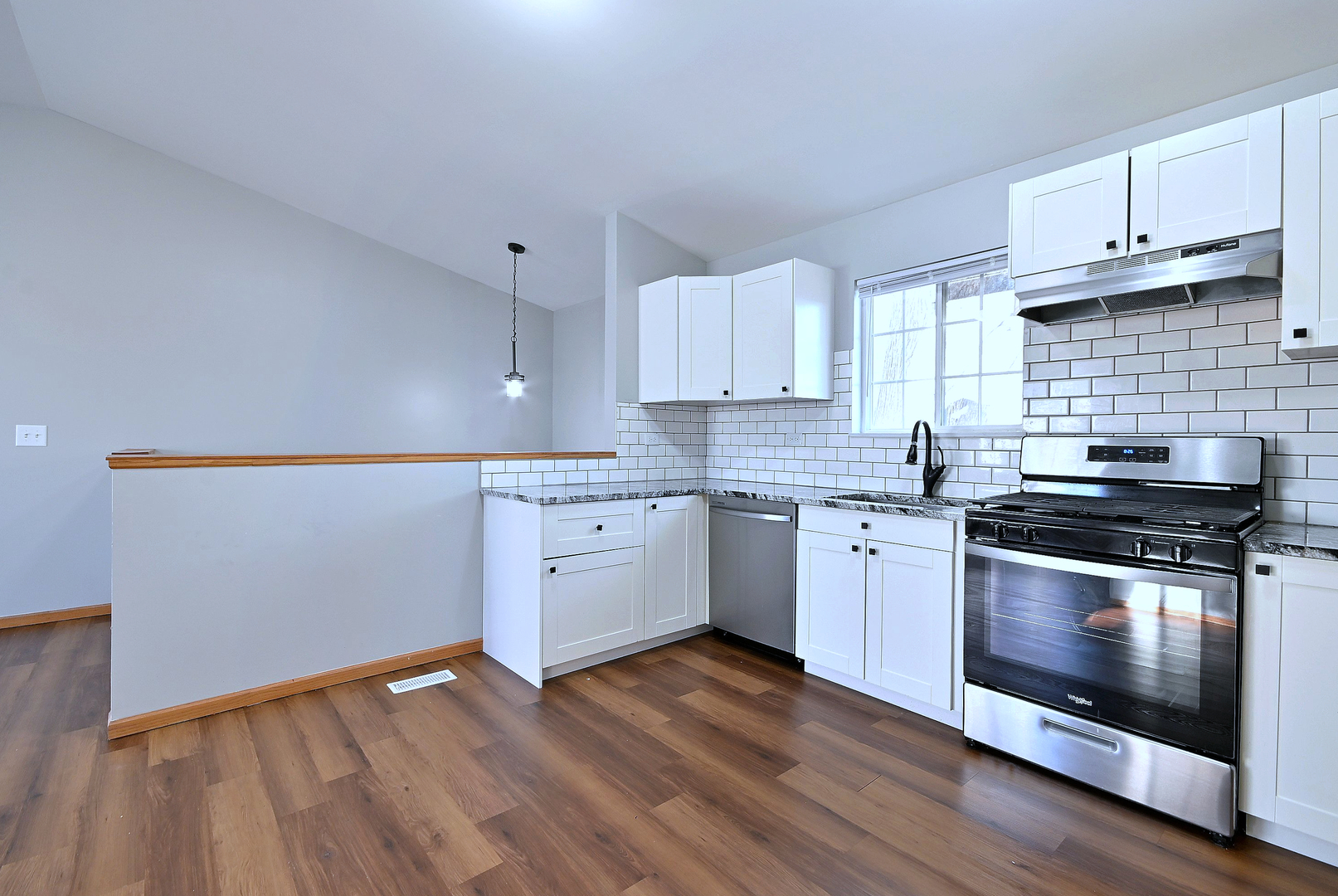 Gallery Image 19