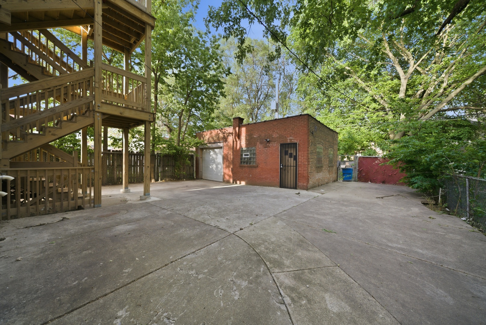 Gallery Image 29