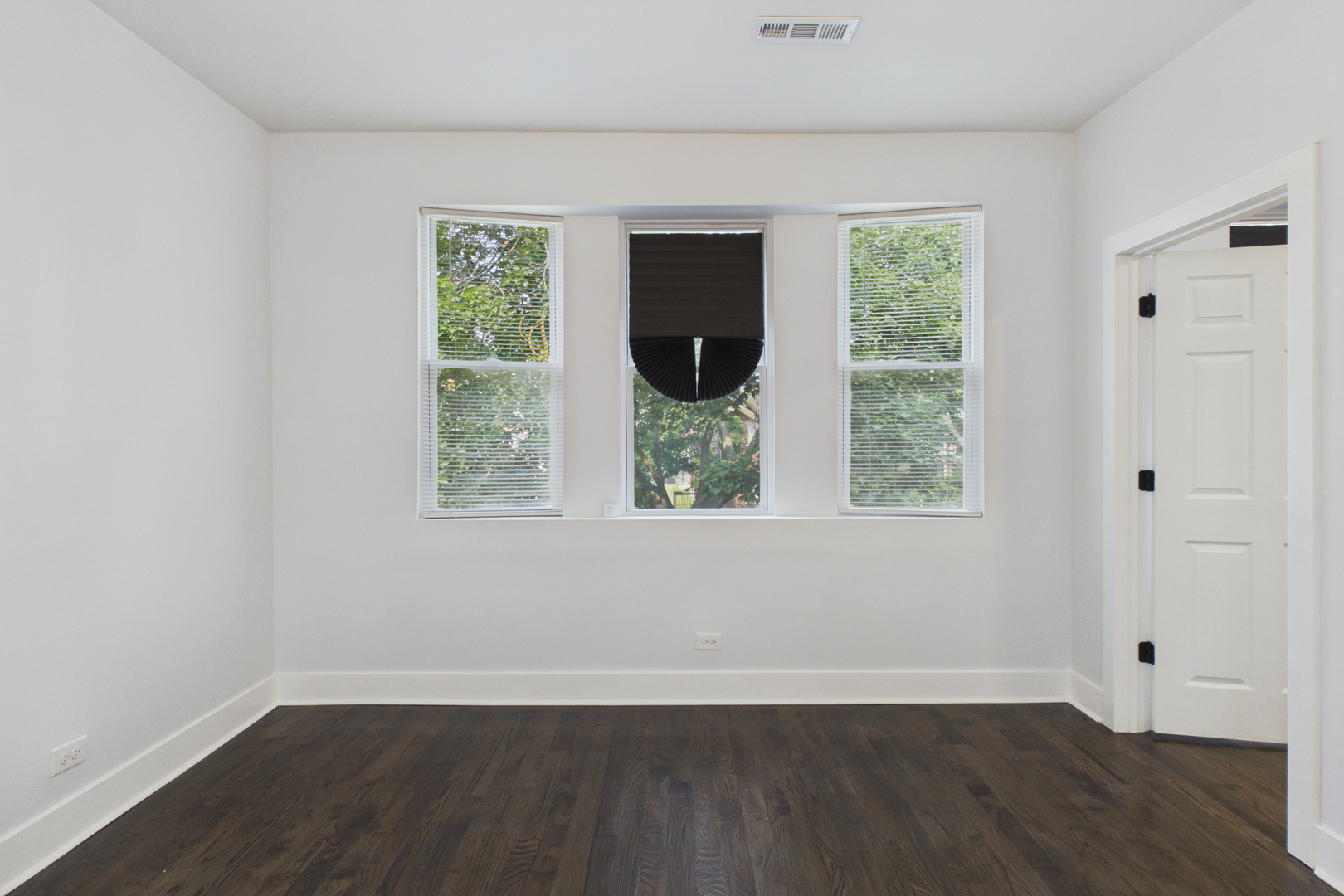 Gallery Image 19