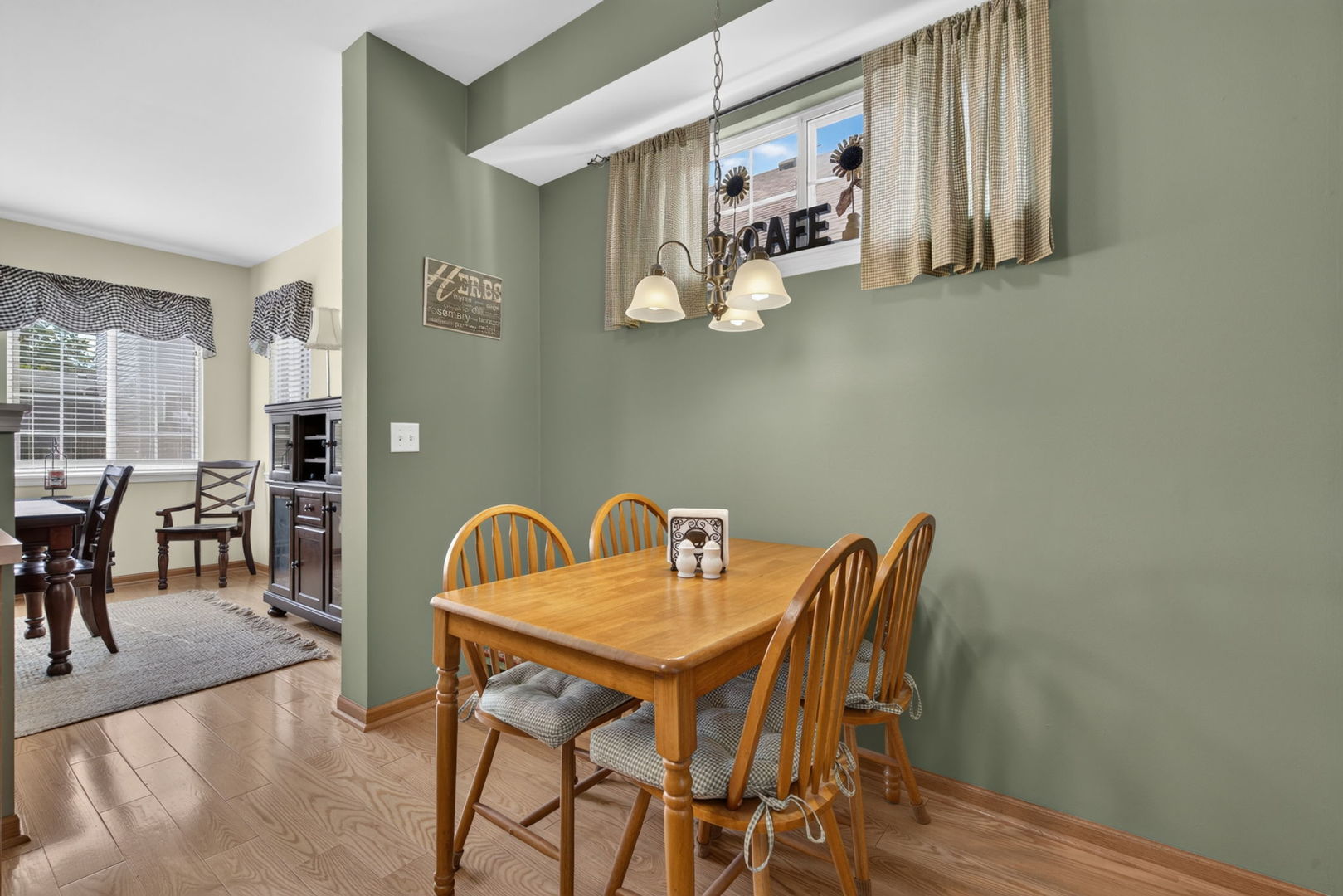 Gallery Image 15