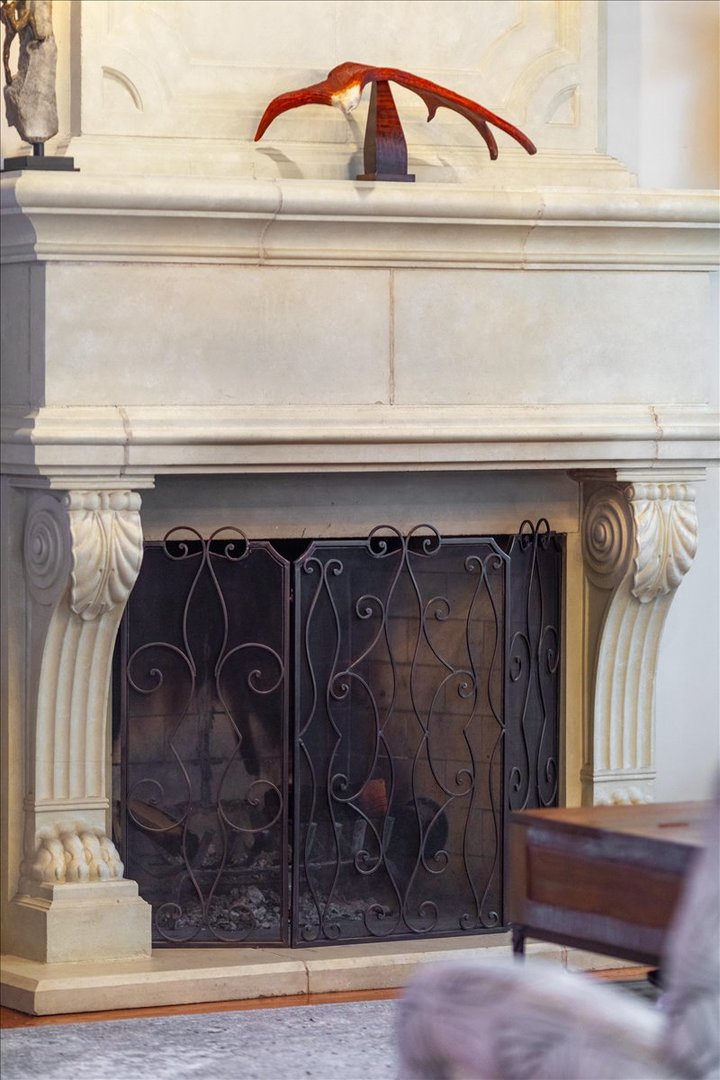 Gallery Image 13