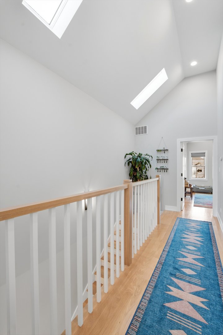 Gallery Image 13