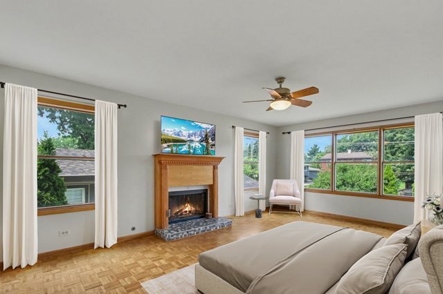 Gallery Image 15
