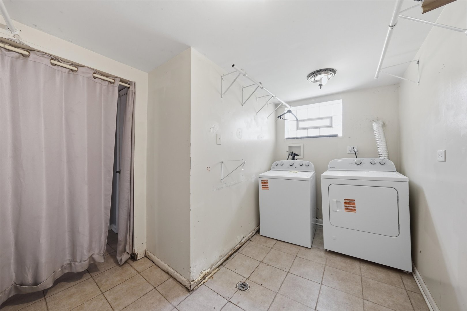 Gallery Image 30