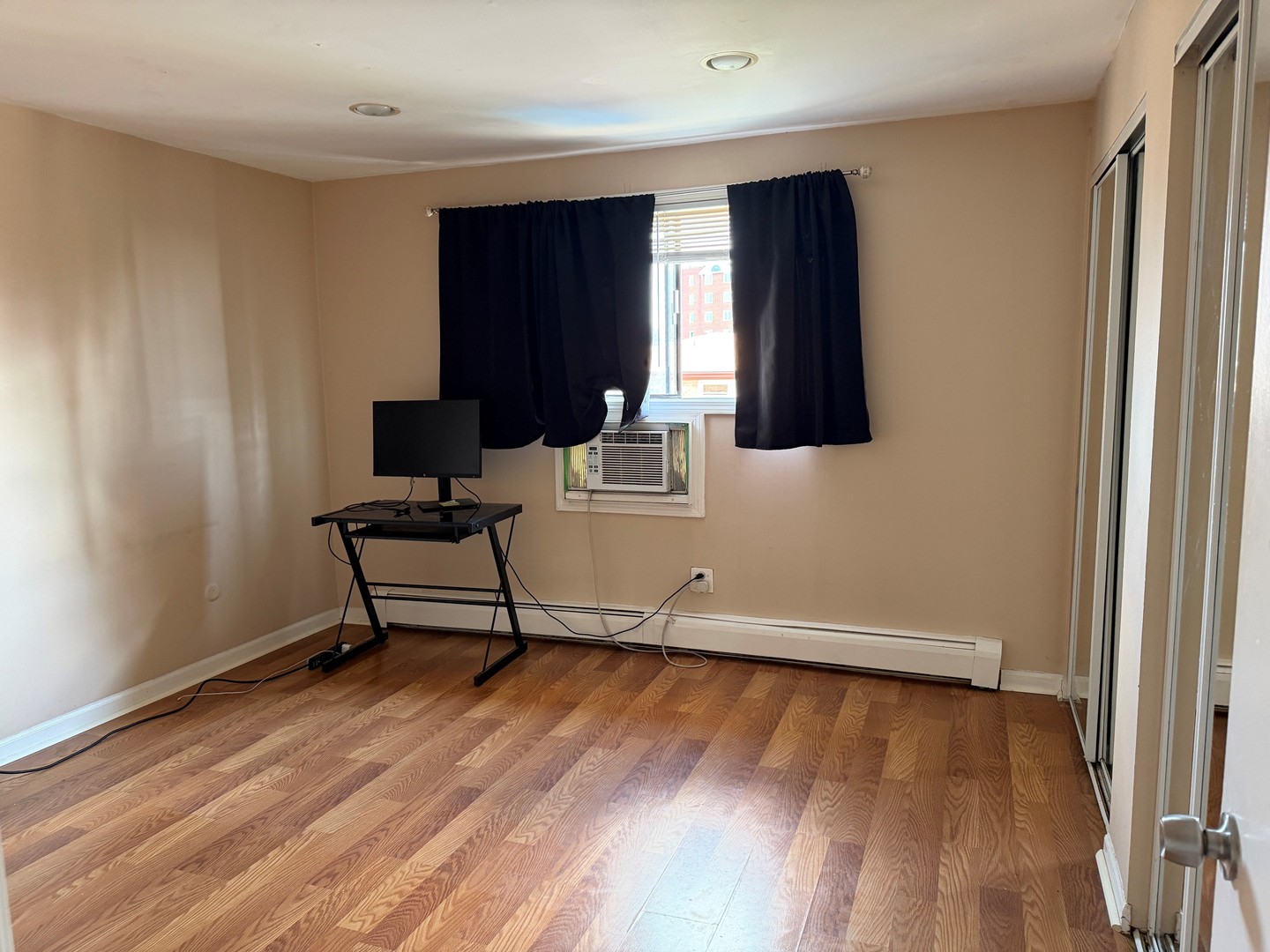Gallery Image 12