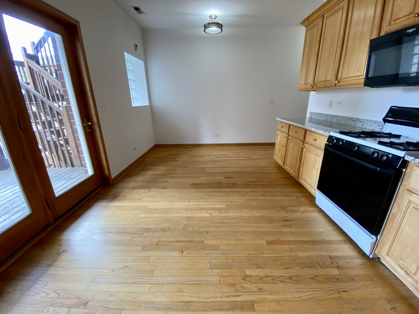 Gallery Image 14