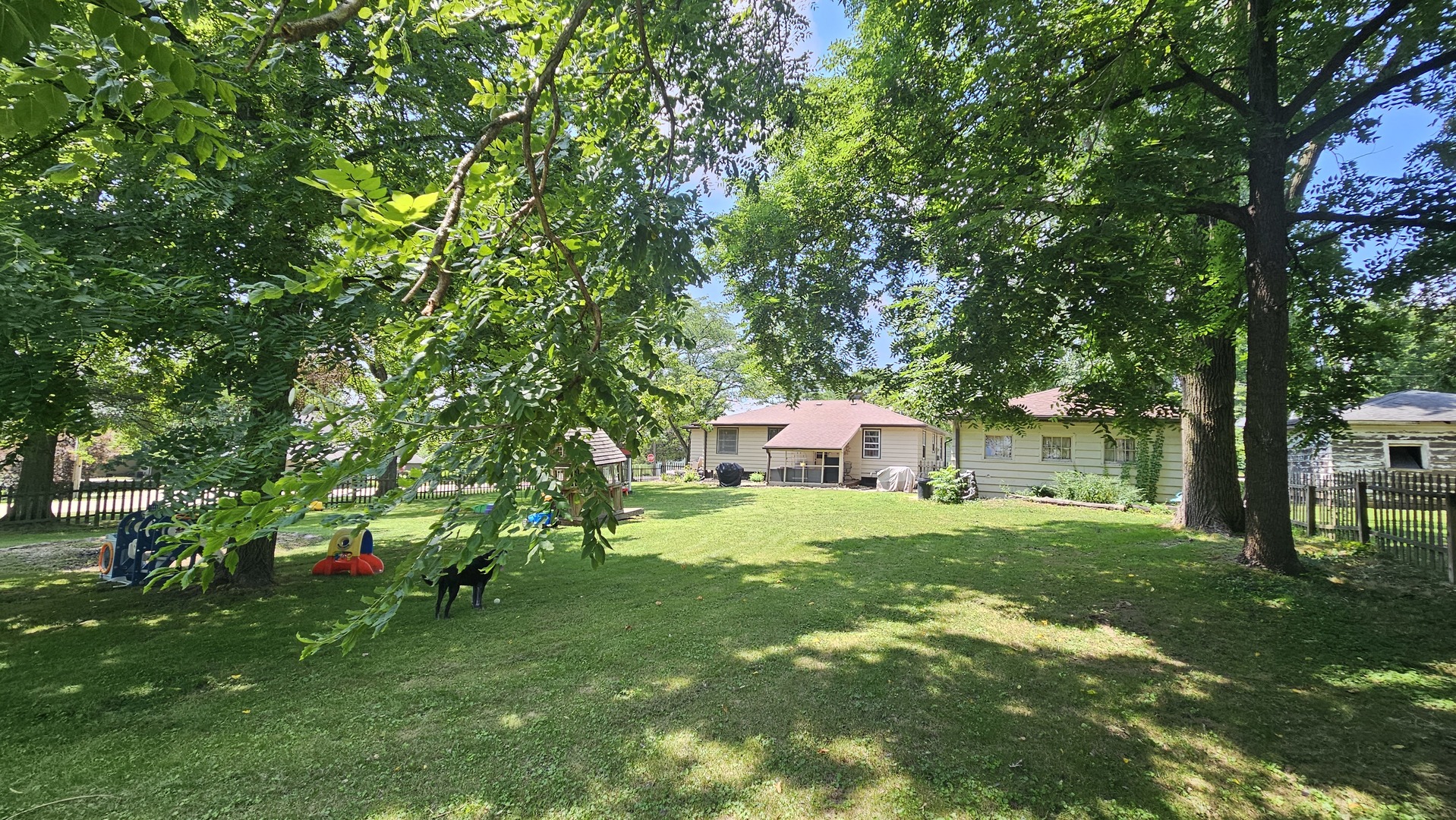 Gallery Image 28